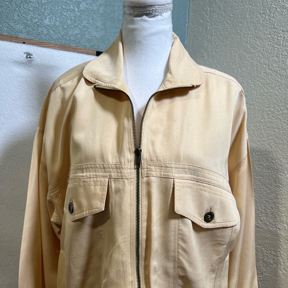 MURELI
SOFT YELLOW Bomber Jacket OVERSIZED